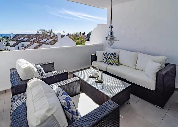 Eld1-Stunning 2 Bedroom Penthouse In Puerto Banus